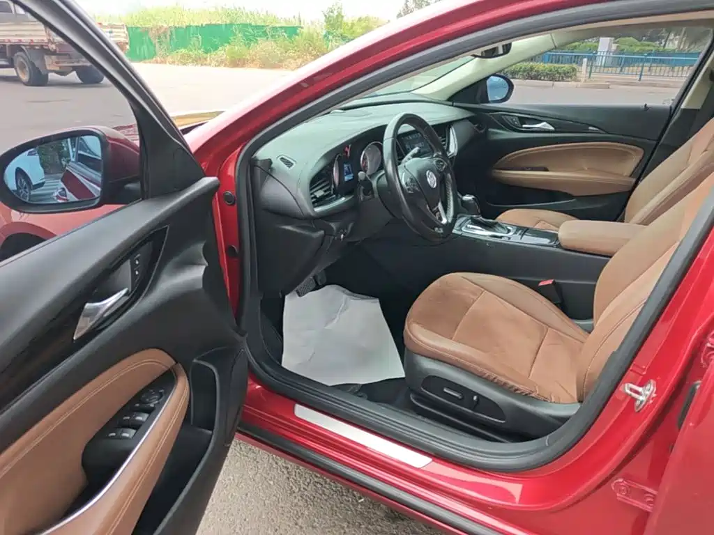 Buick Regal — миниатюра 16