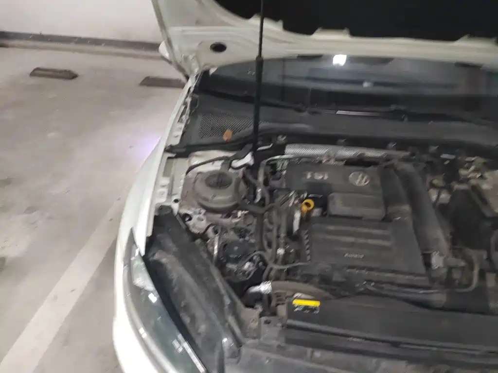 Volkswagen Golf — миниатюра 21