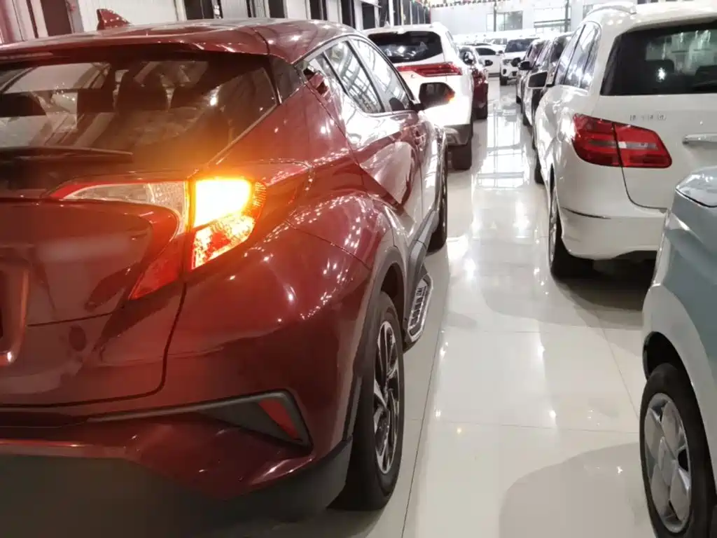 Toyota IZOA — миниатюра 8