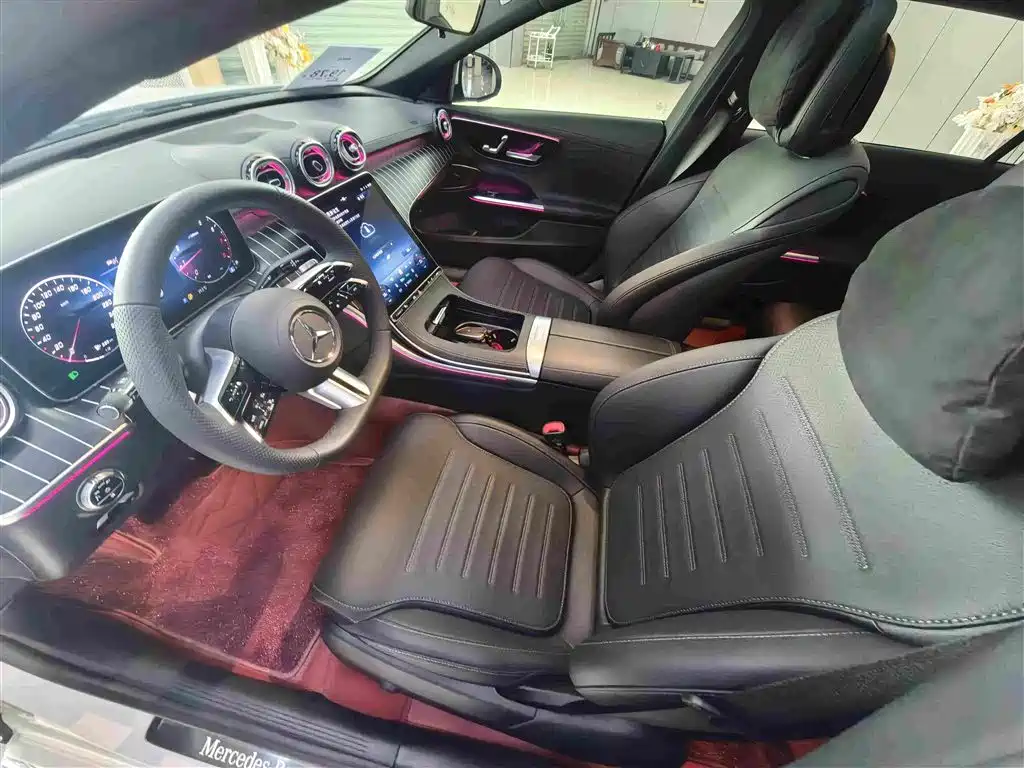 Mercedes-Benz C-Class — миниатюра 4