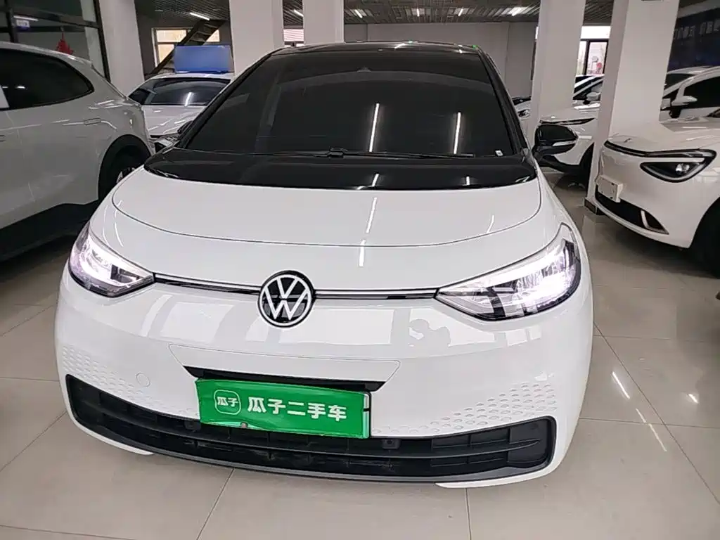 Volkswagen ID.3 — миниатюра 3
