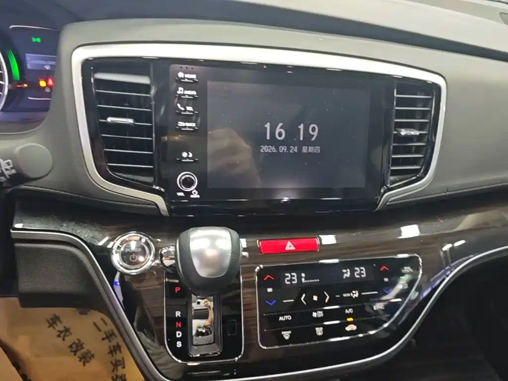 Honda Odyssey — миниатюра 13