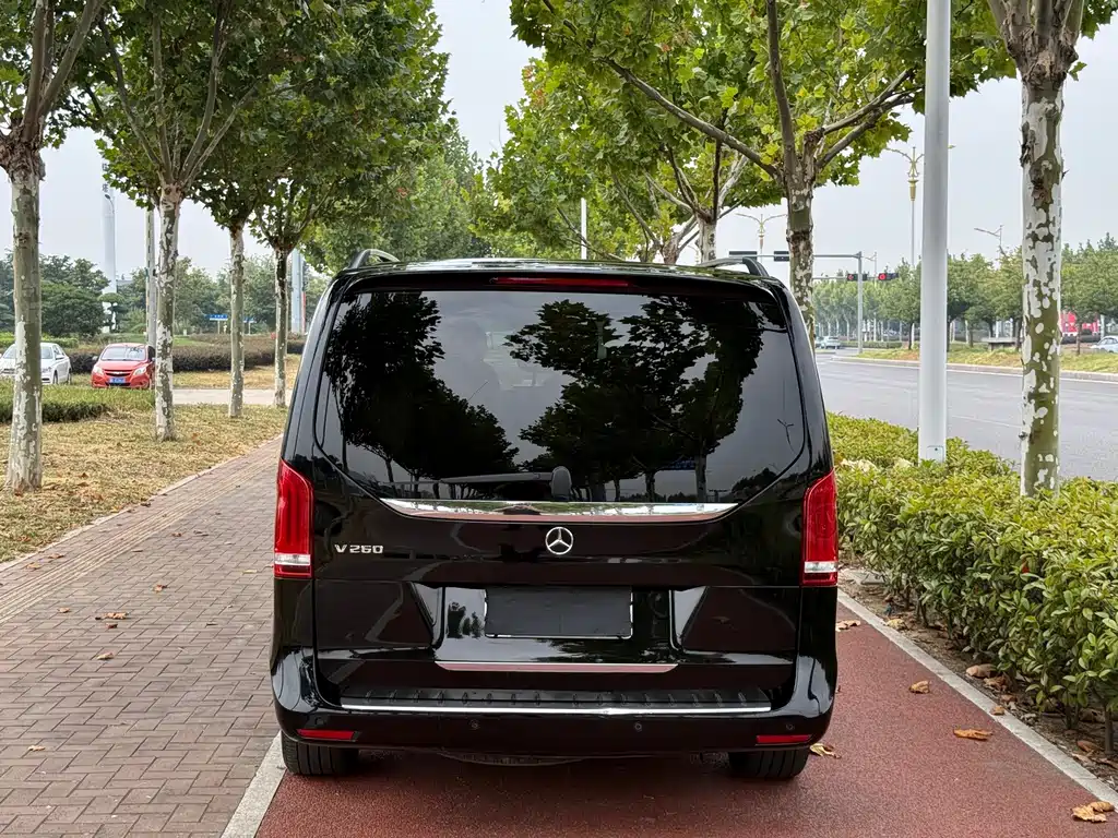 Mercedes-Benz V-Class — миниатюра 4