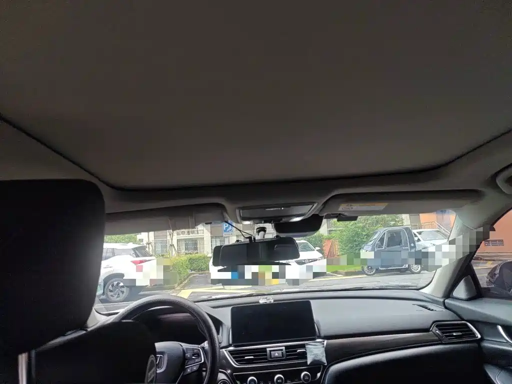 Honda Accord — миниатюра 14