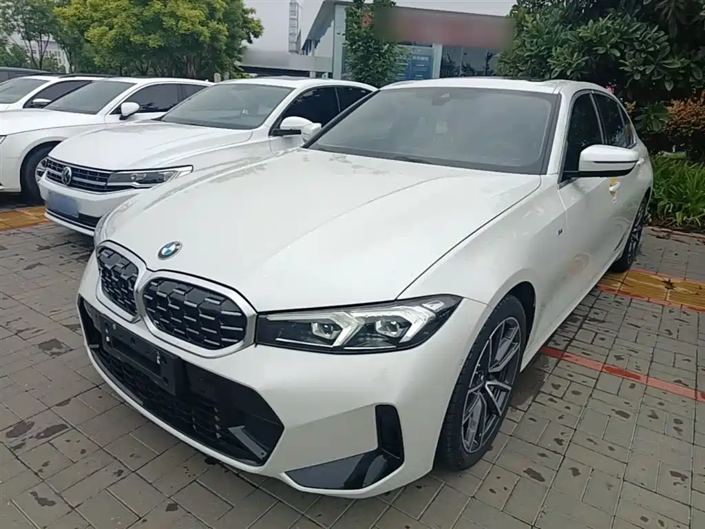 BMW 3 Series 2024