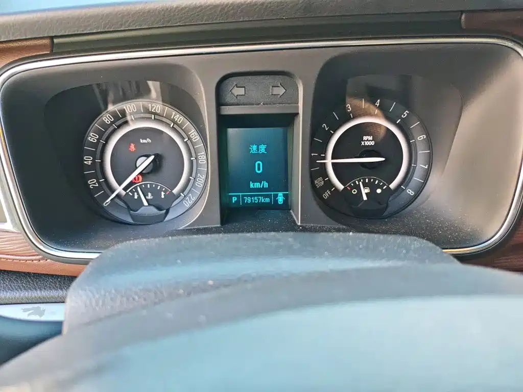 Buick GL8 — миниатюра 8