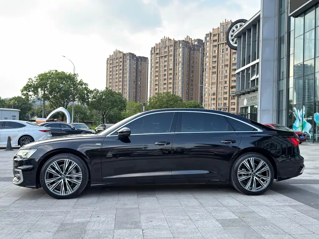 Audi A6L — миниатюра 4