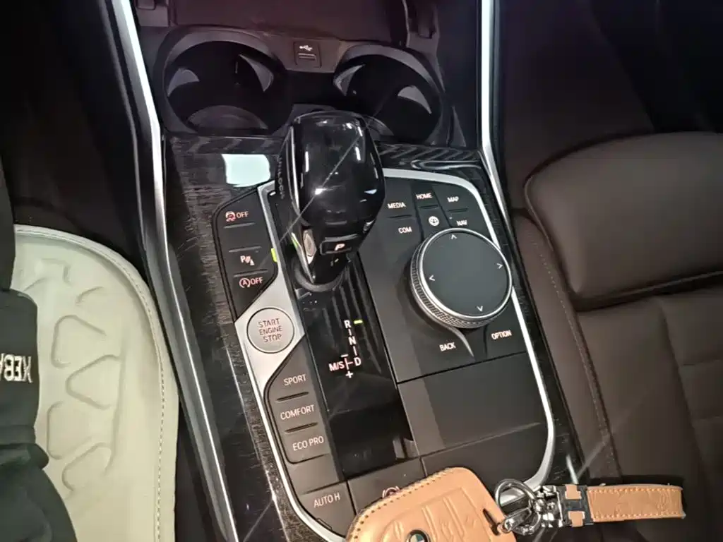 BMW 3 Series — миниатюра 14