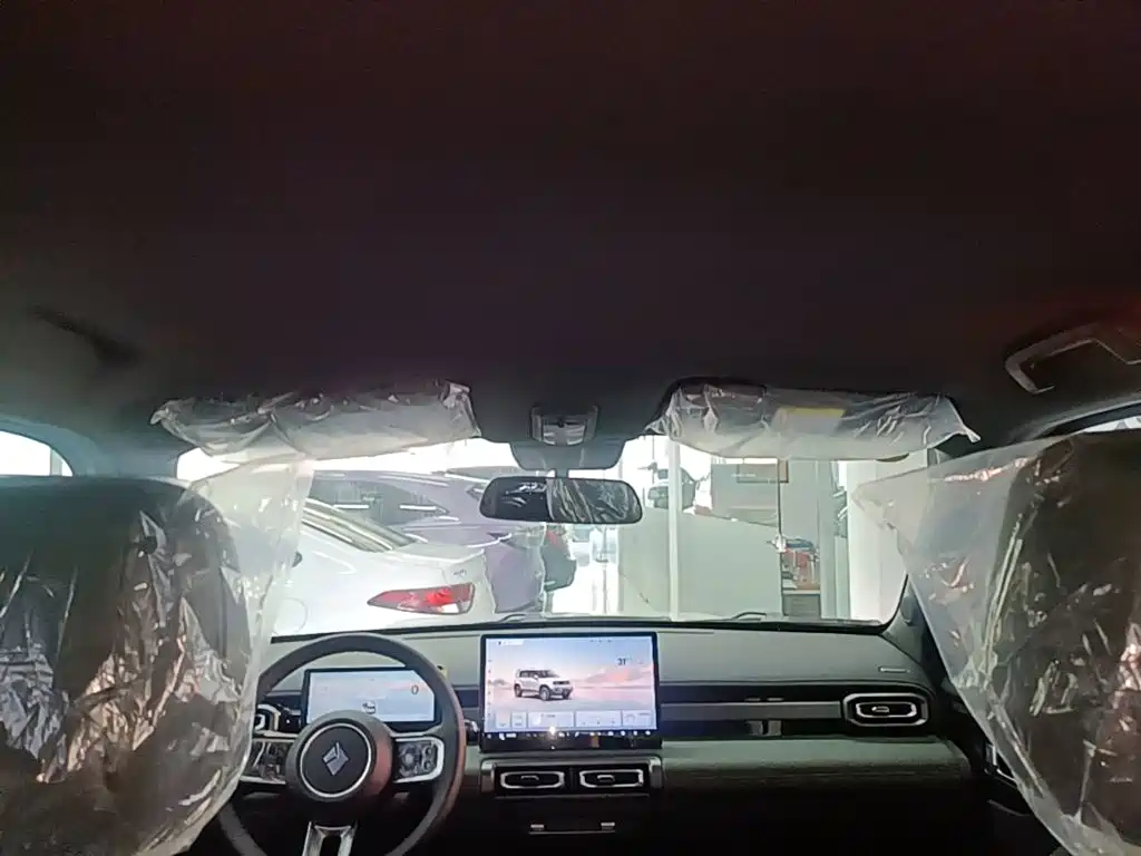 Baojun Yueye Plus — миниатюра 18