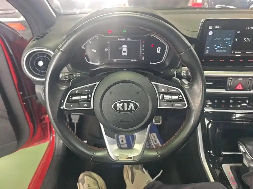 Kia K3 — миниатюра 11