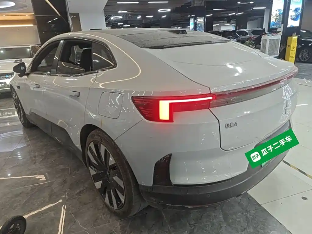 Polestar Polestar 4 — миниатюра 5