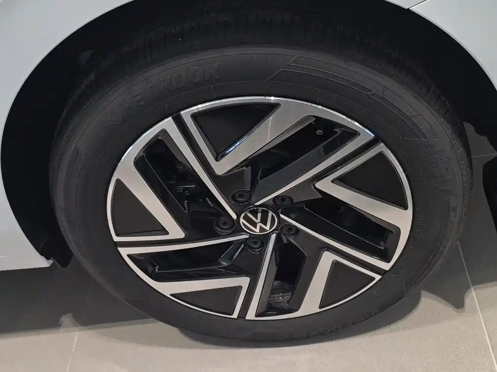 Volkswagen Sagitar — миниатюра 7