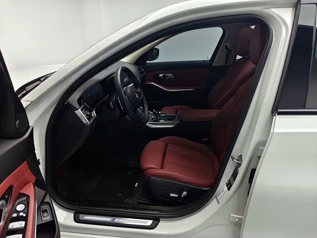 BMW 3 Series — миниатюра 17