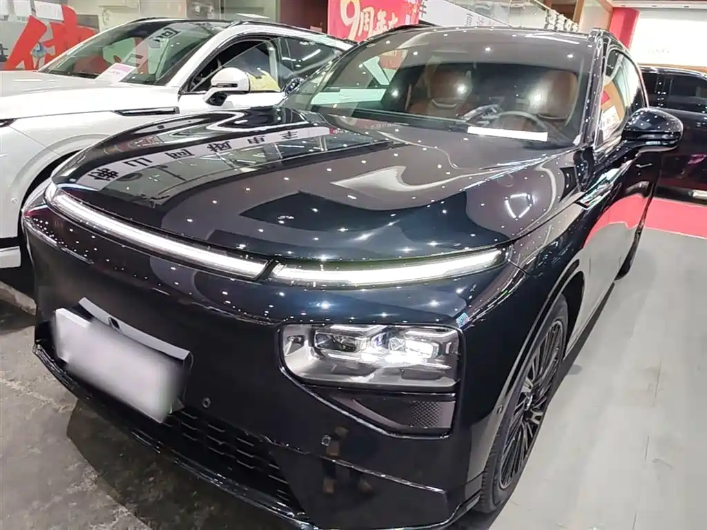 XPeng G9 2025
