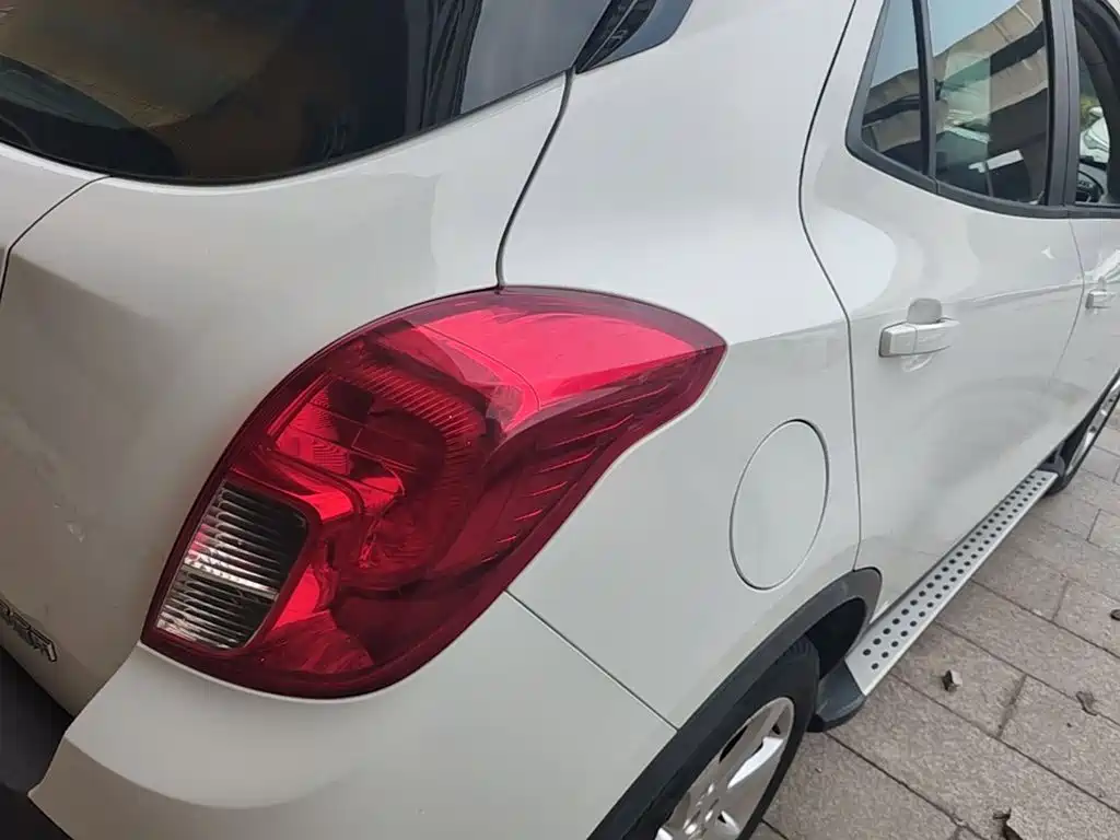 Buick Encore — миниатюра 8