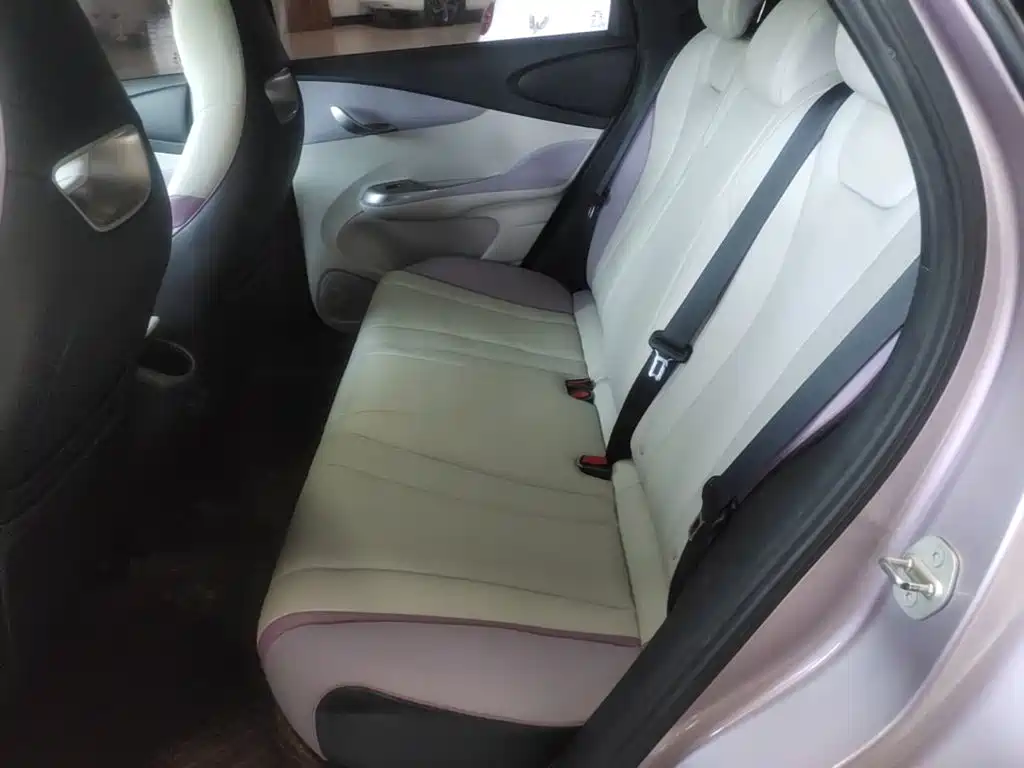 BYD Dolphin — миниатюра 17