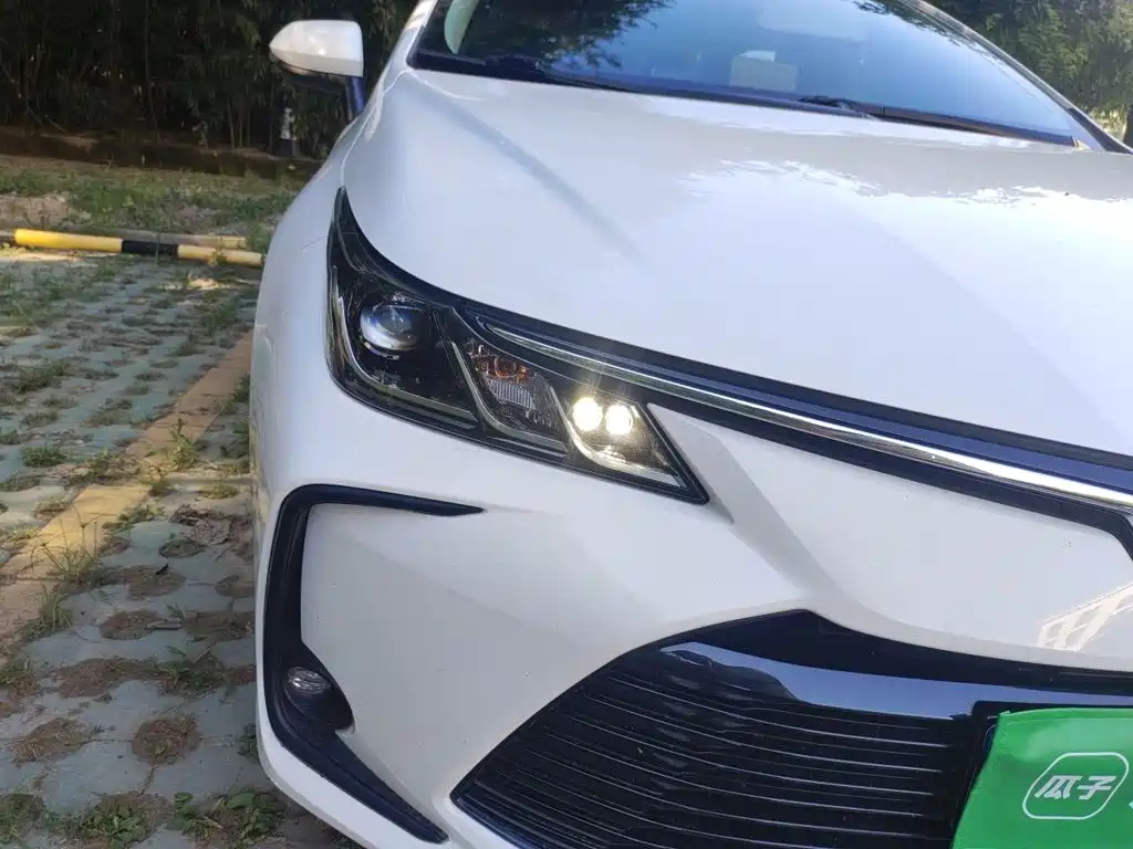 Toyota Corolla — миниатюра 7