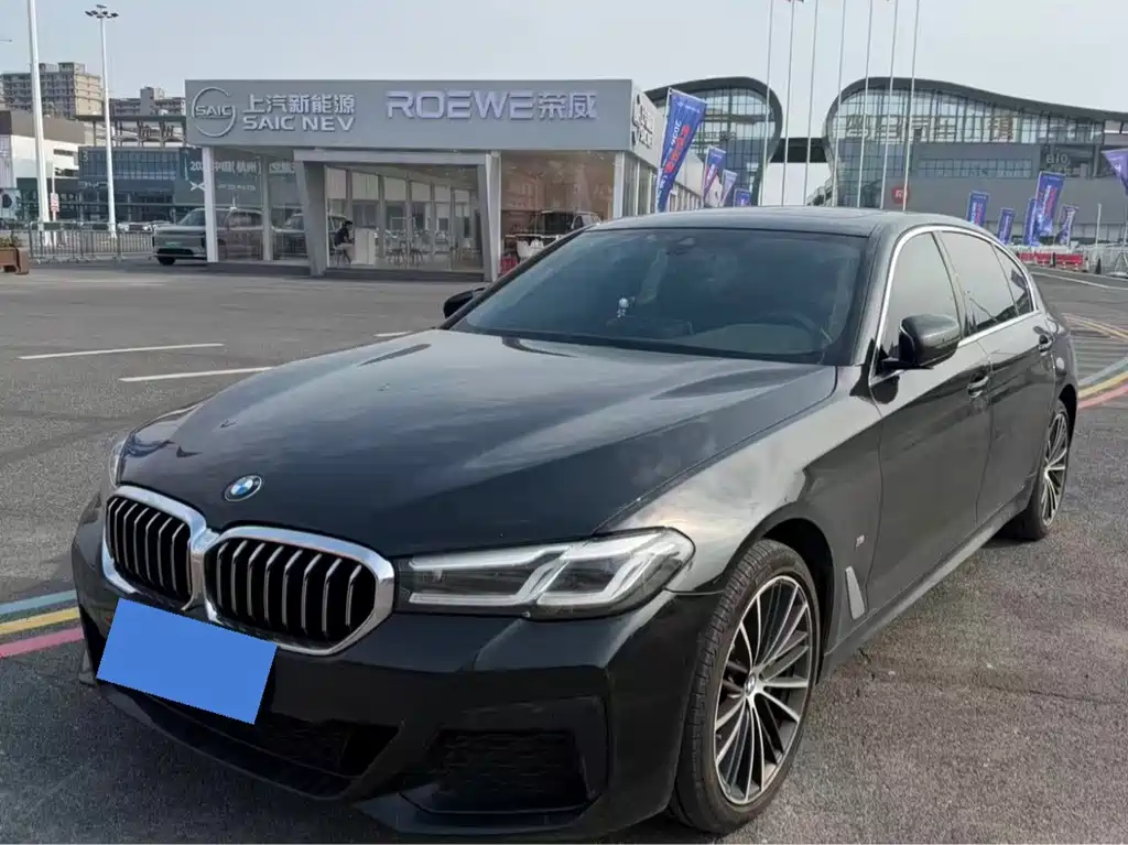 BMW 5 Series — миниатюра 2