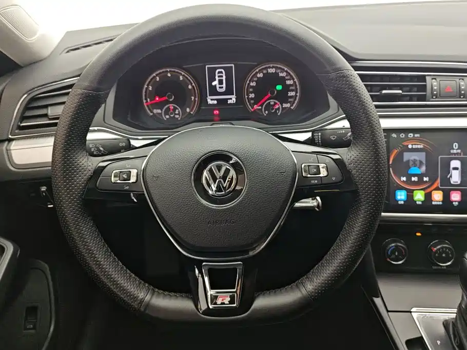 Volkswagen Lamando — миниатюра 15