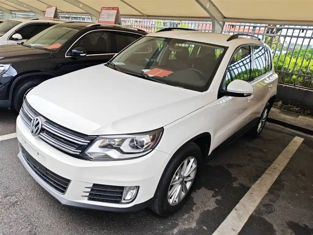 Volkswagen Tiguan 2015