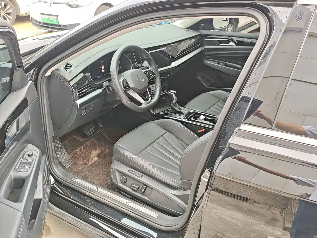 Volkswagen Passat — миниатюра 8