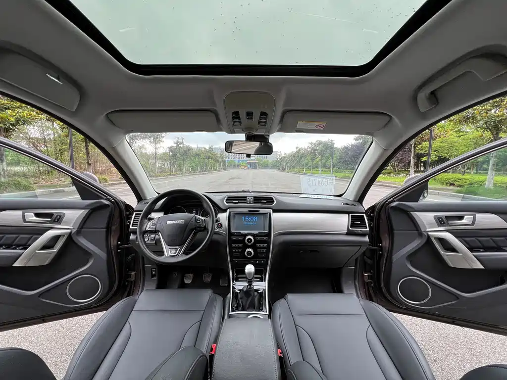 Haval H2 2016 1.5T MT Luxury