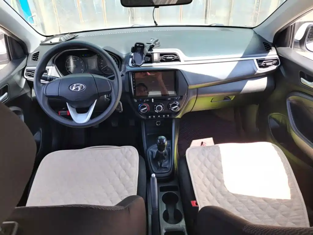 Hyundai Verna — миниатюра 10