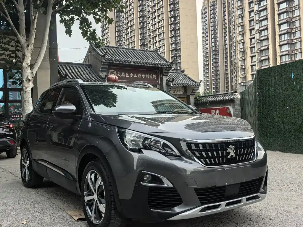 Peugeot 4008 — миниатюра 3