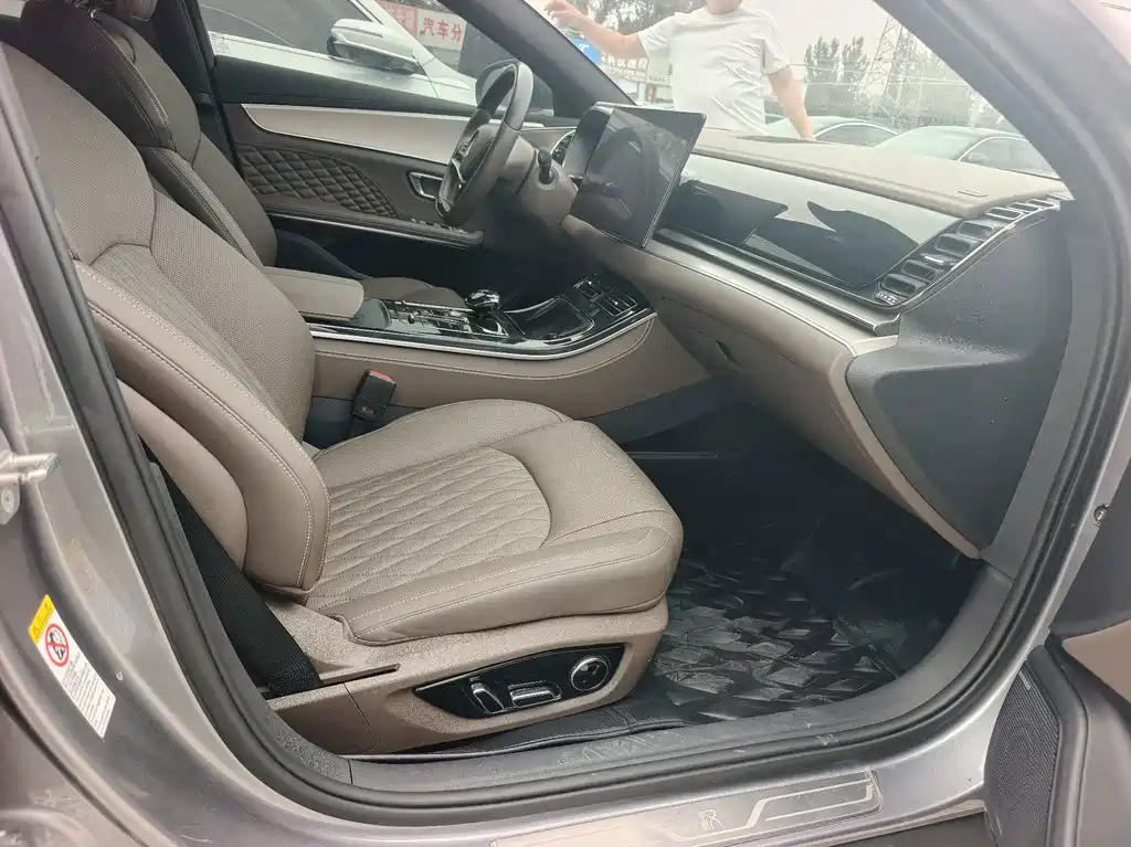 BYD Han — миниатюра 10