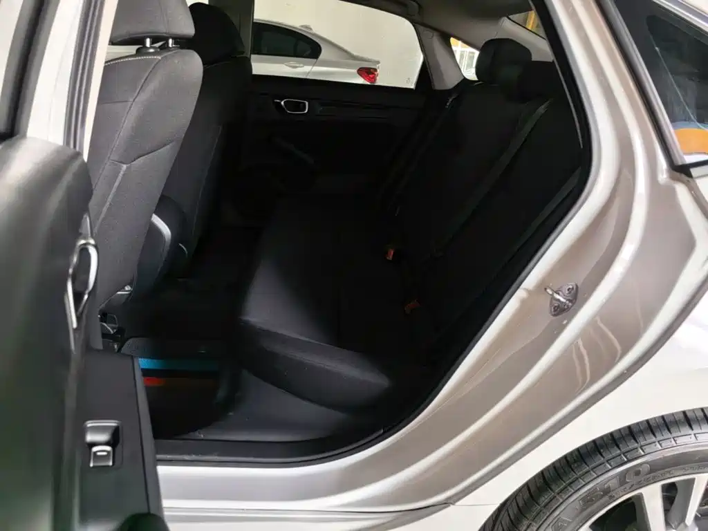 Honda Civic — миниатюра 17