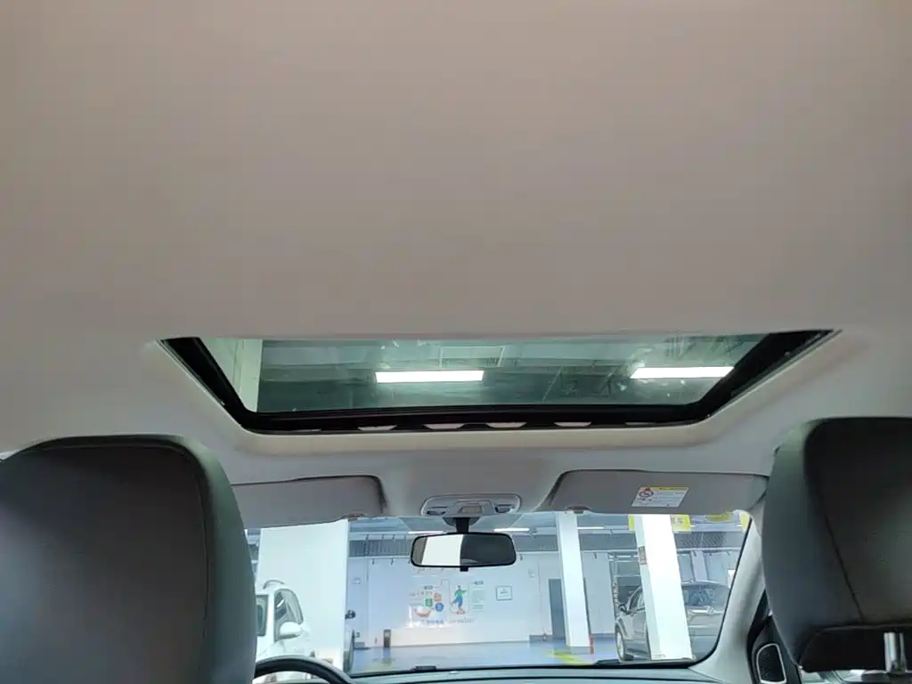 Geely Binyue — миниатюра 18