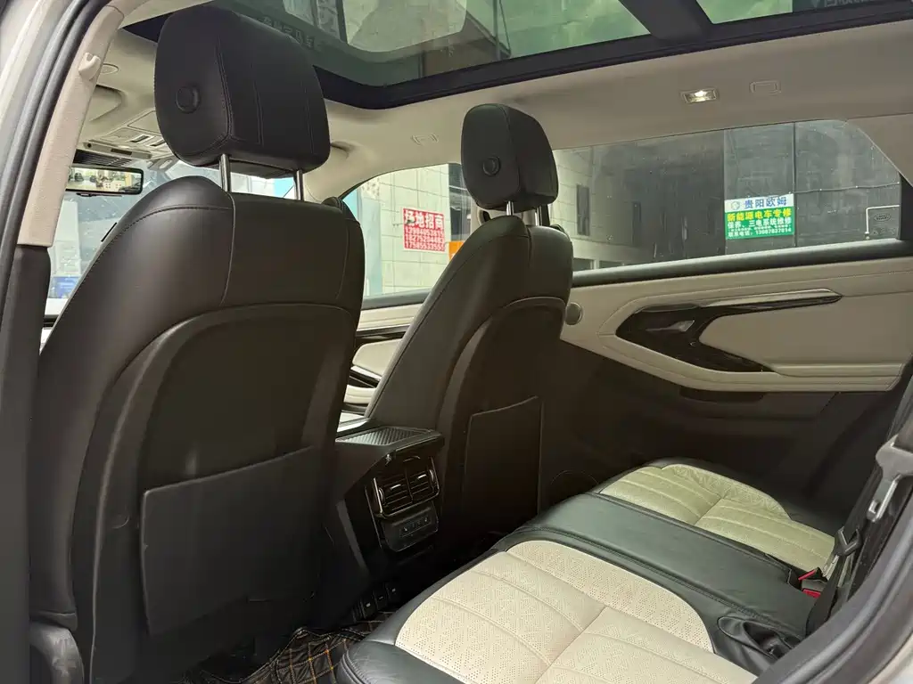 Land Rover Evoque — миниатюра 5
