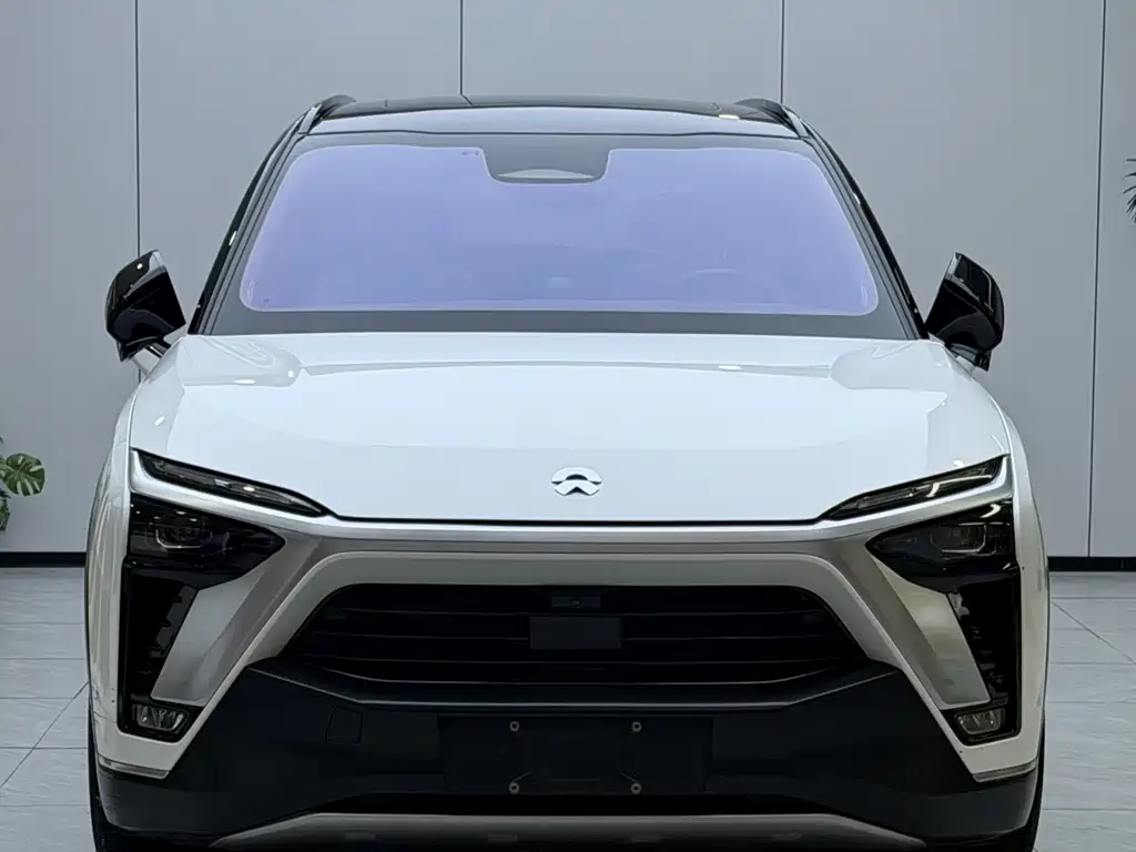 NIO ES8 — миниатюра 2