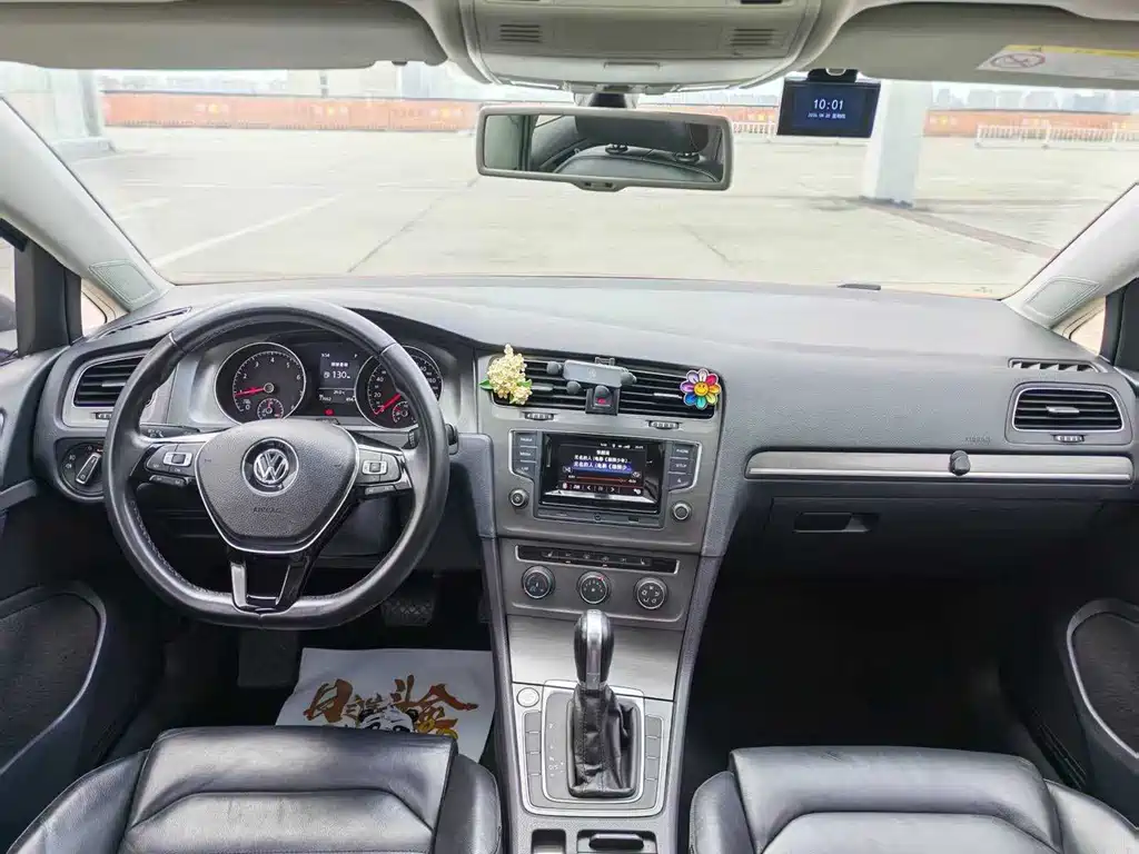 Volkswagen Golf — миниатюра 5