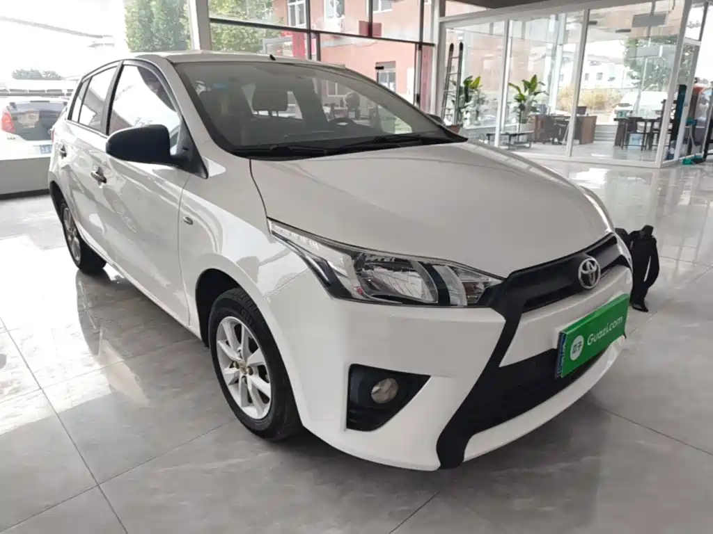 Toyota Yaris L — миниатюра 4