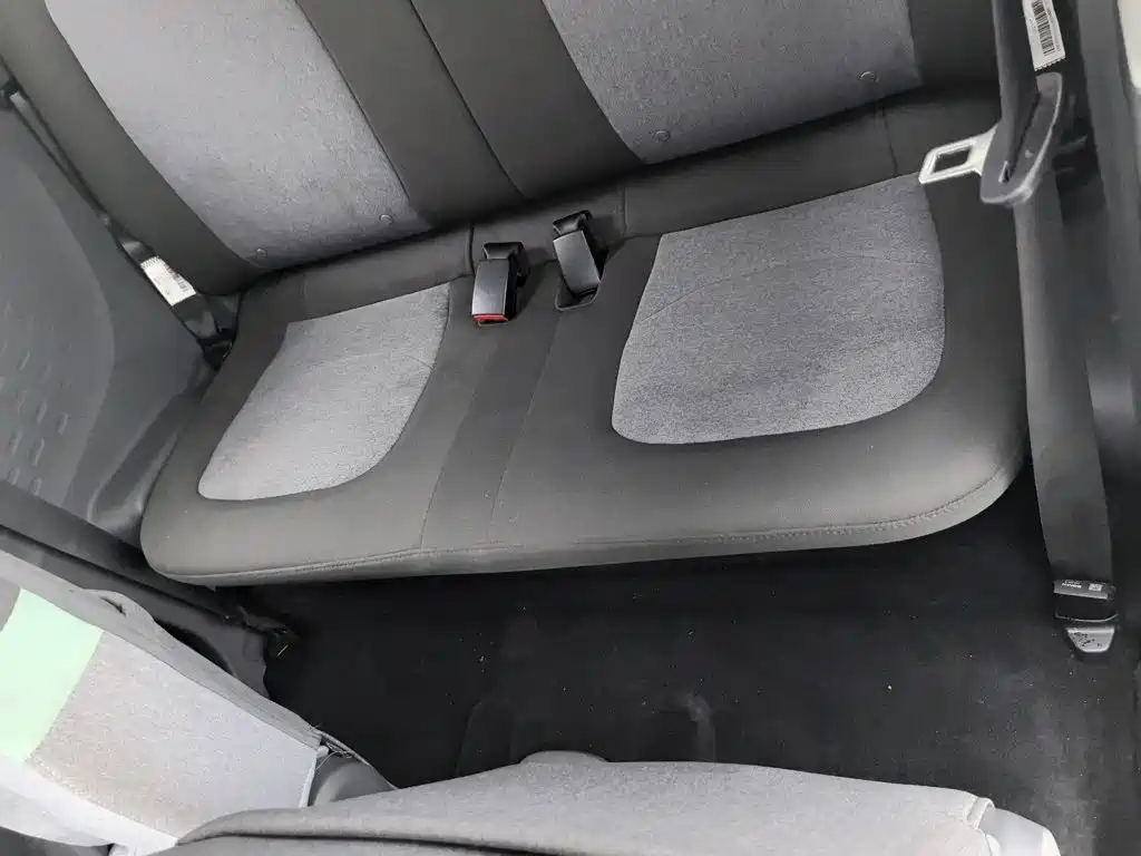 Wuling MINIEV — миниатюра 15
