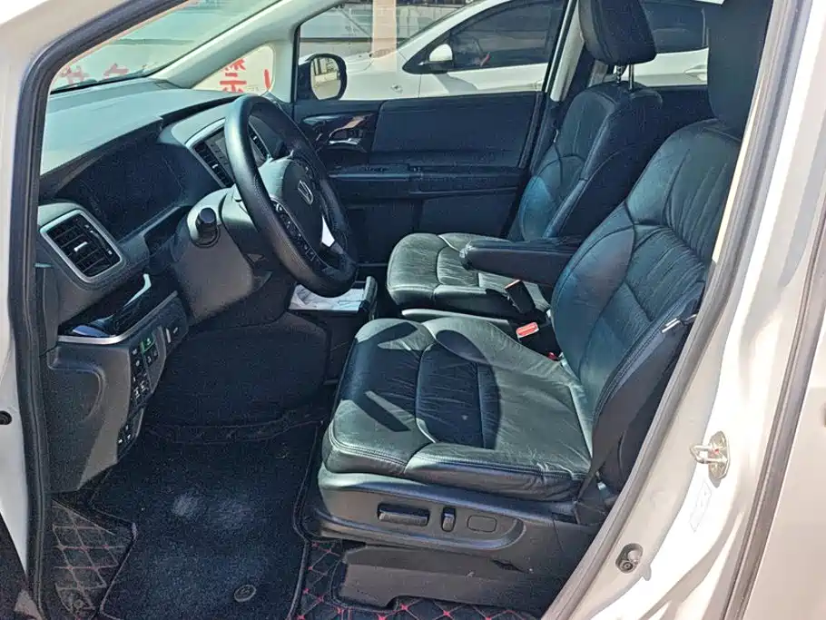 Honda Odyssey — миниатюра 9