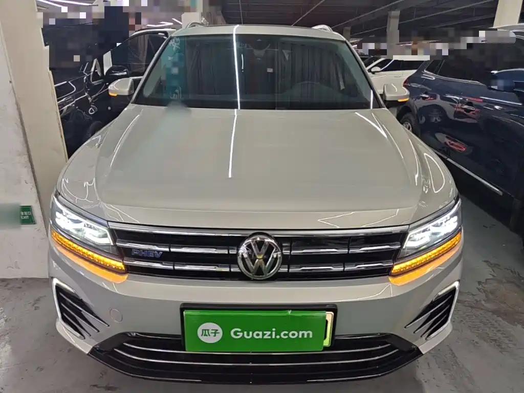 Volkswagen Tiguan L PHEV — миниатюра 3