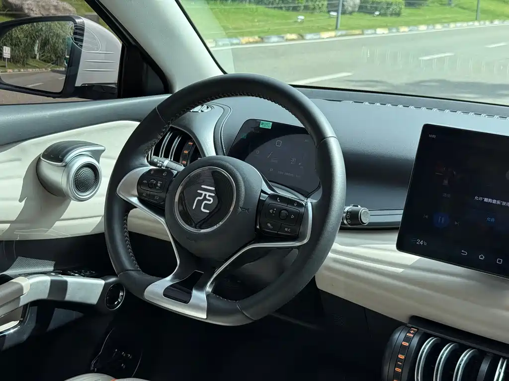 BYD Yuan Plus — миниатюра 11