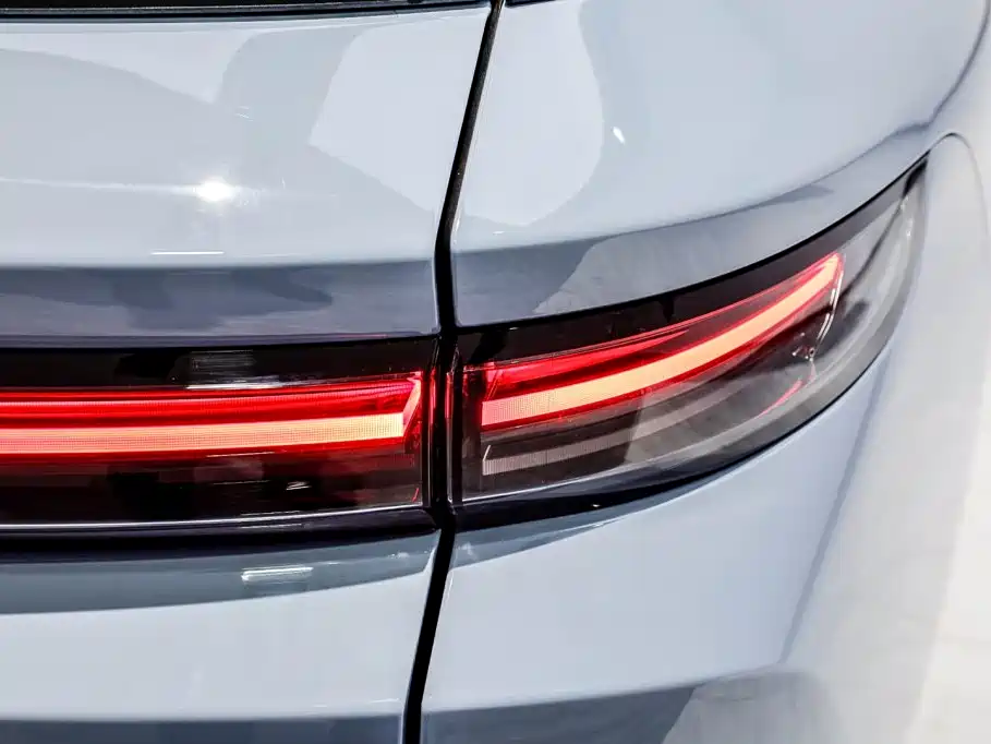 Li Auto Li i8 — миниатюра 19