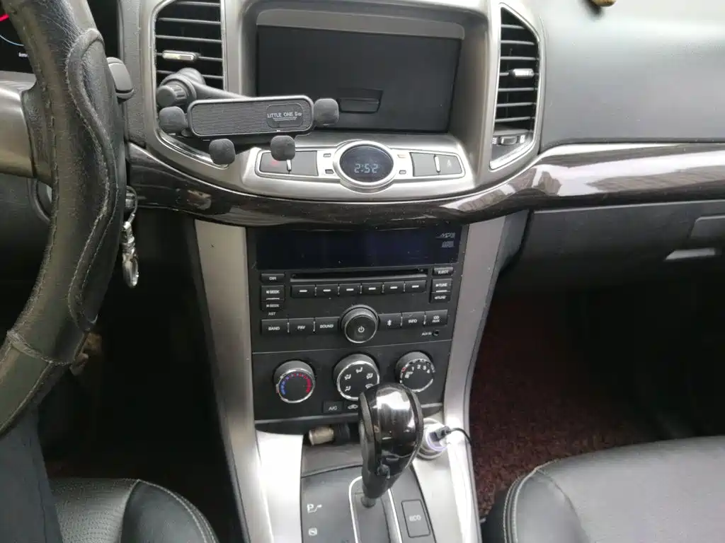 Chevrolet Captiva — миниатюра 10