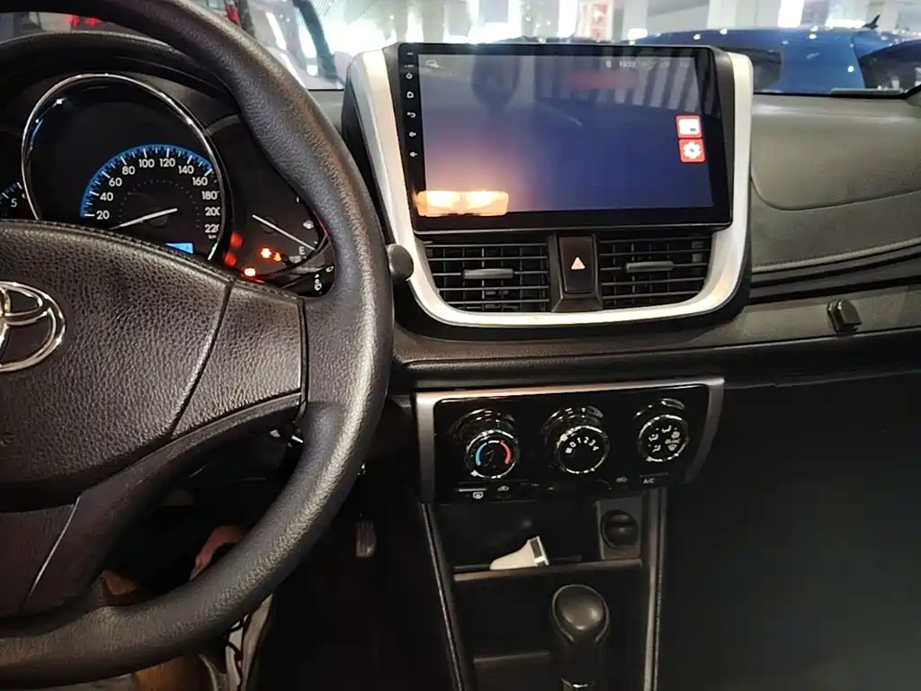 Toyota Vios FS — миниатюра 10