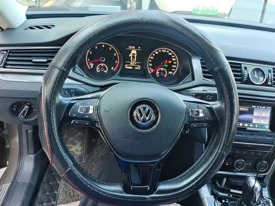 Volkswagen Passat — миниатюра 15