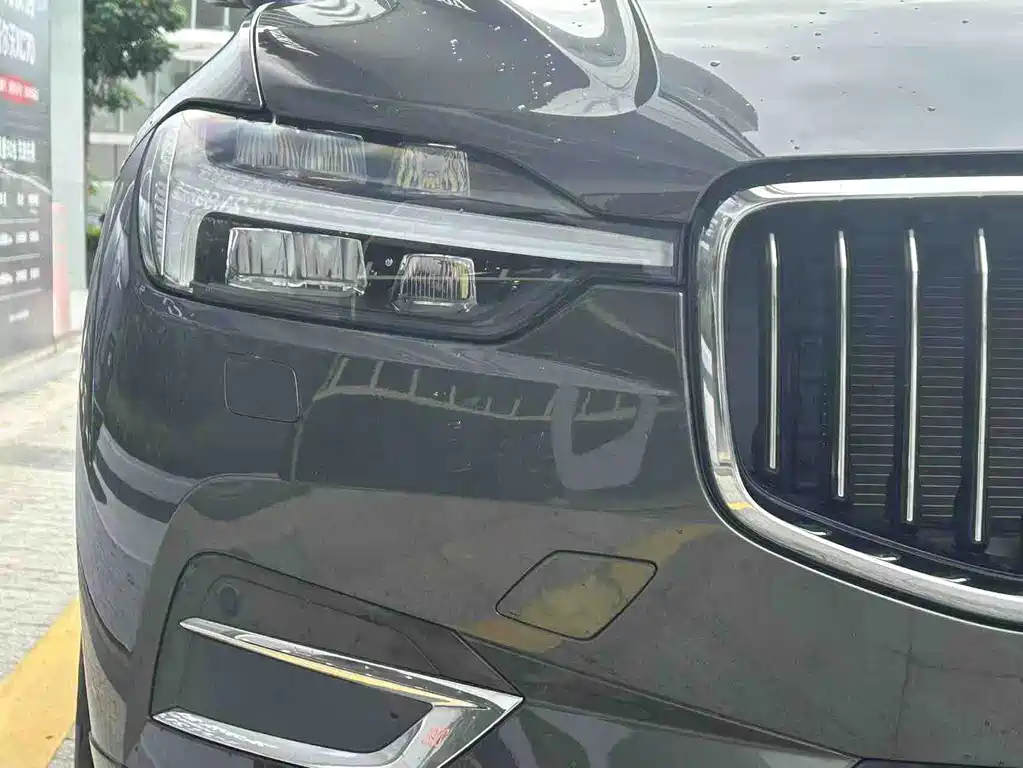 Volvo XC60 — миниатюра 3
