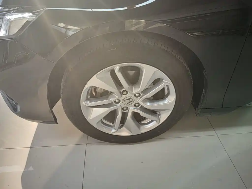 Honda Accord — миниатюра 23