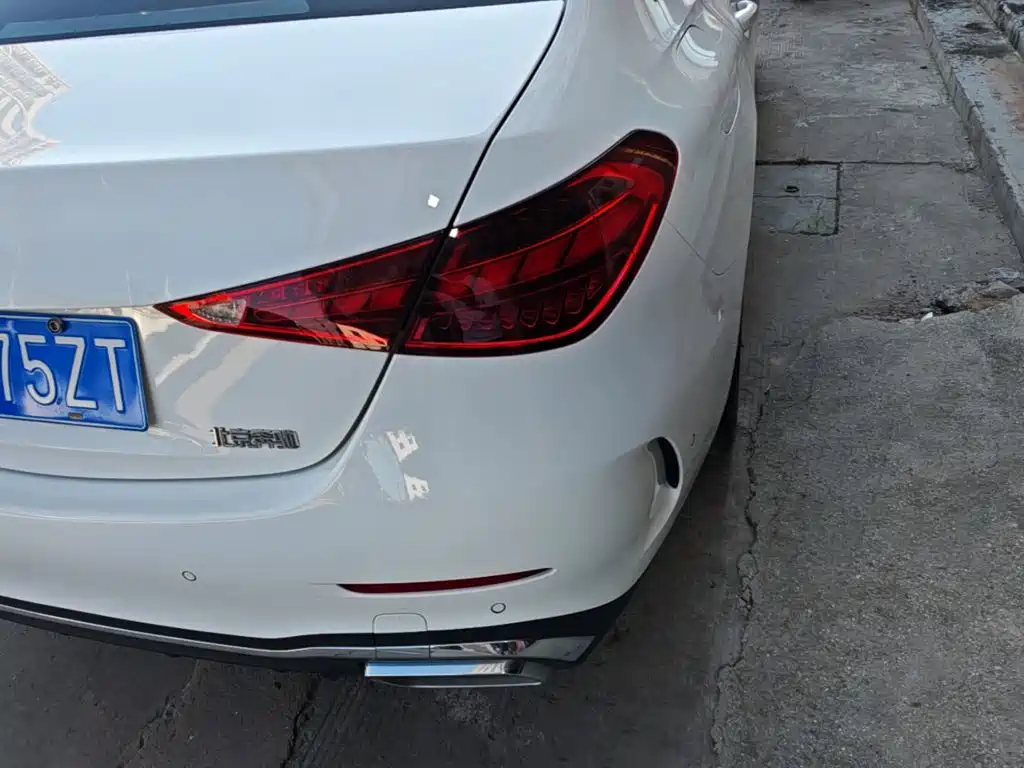 Mercedes-Benz C-Class — миниатюра 8