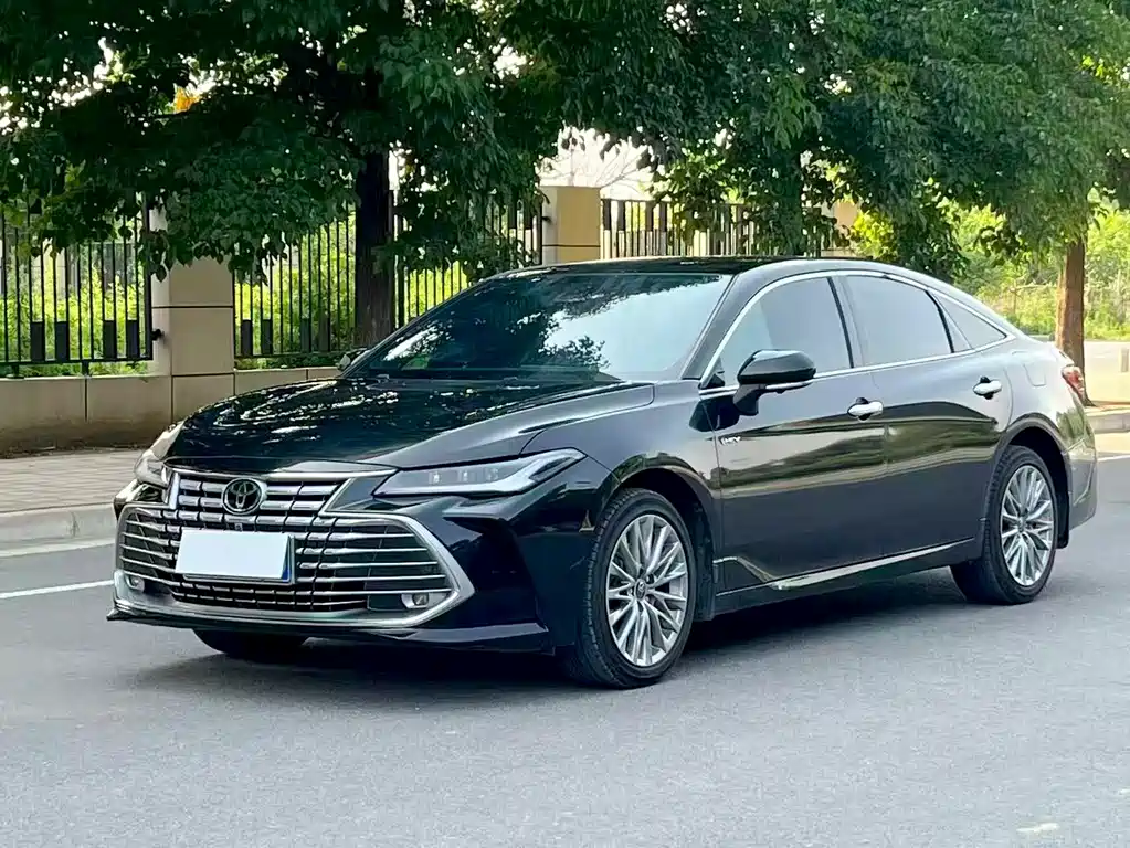 Toyota Avalon 2025