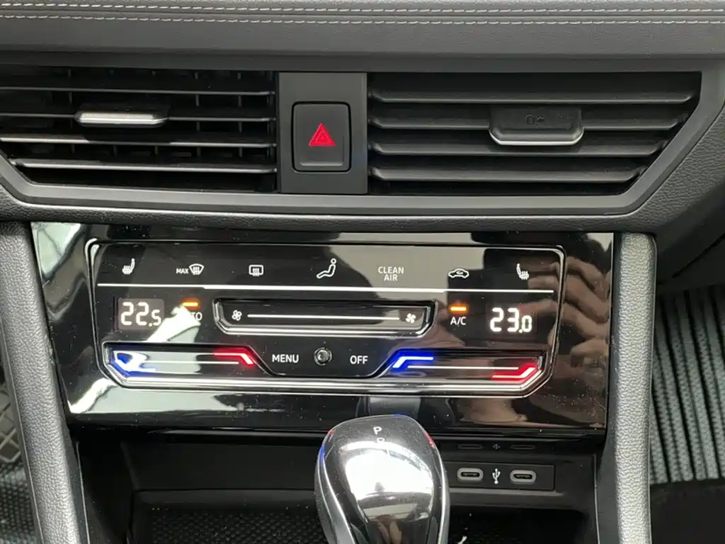 Volkswagen Sagitar — миниатюра 21