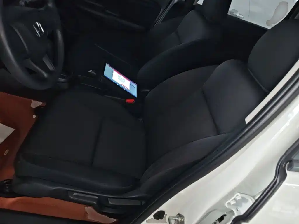 Honda Fit — миниатюра 15