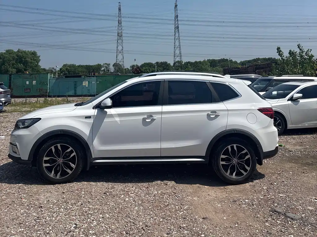 Roewe RX5 — миниатюра 3